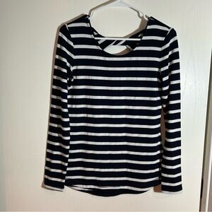 T by Talbots twist back striped top‎ XS
